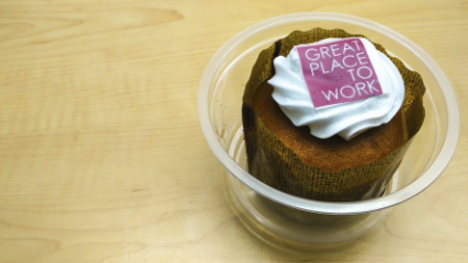 Cupcake with Great Place to Work on it